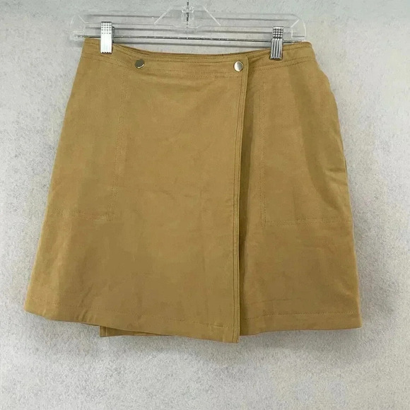 Lulu’s‎ Women’s Tan Snap Wrap Pencil Mini Skirt Size Medium NWT - Picture 1 of 8
